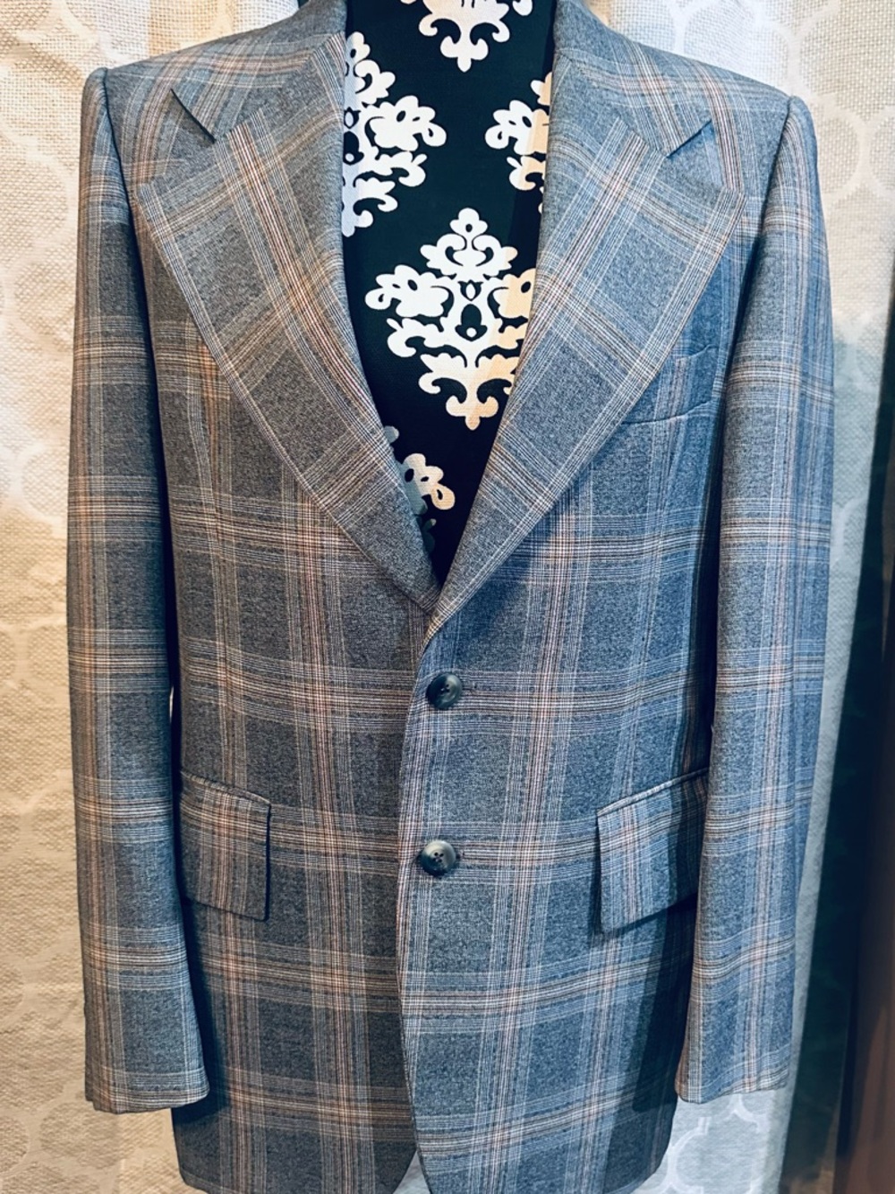 Custom Vintage 1975 Men’s Botany 500 Classic Grey/Blue Plaid Men's Blazer